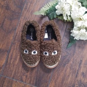 Cat and Jack Fuzzy Monster Shoes Toddler Boys Sz 8